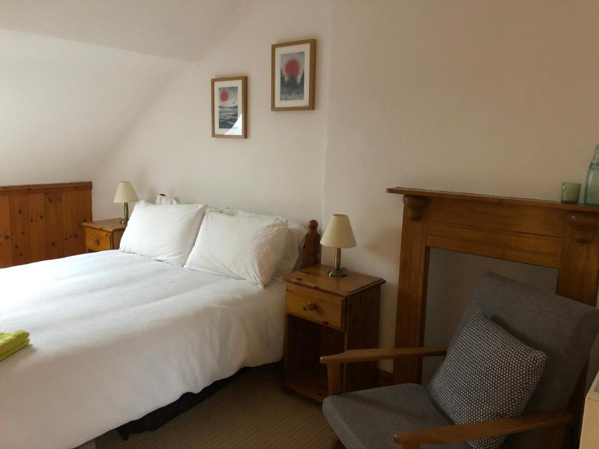 Little Hilton Farm Bed & Breakfast Хавърфордуест Екстериор снимка